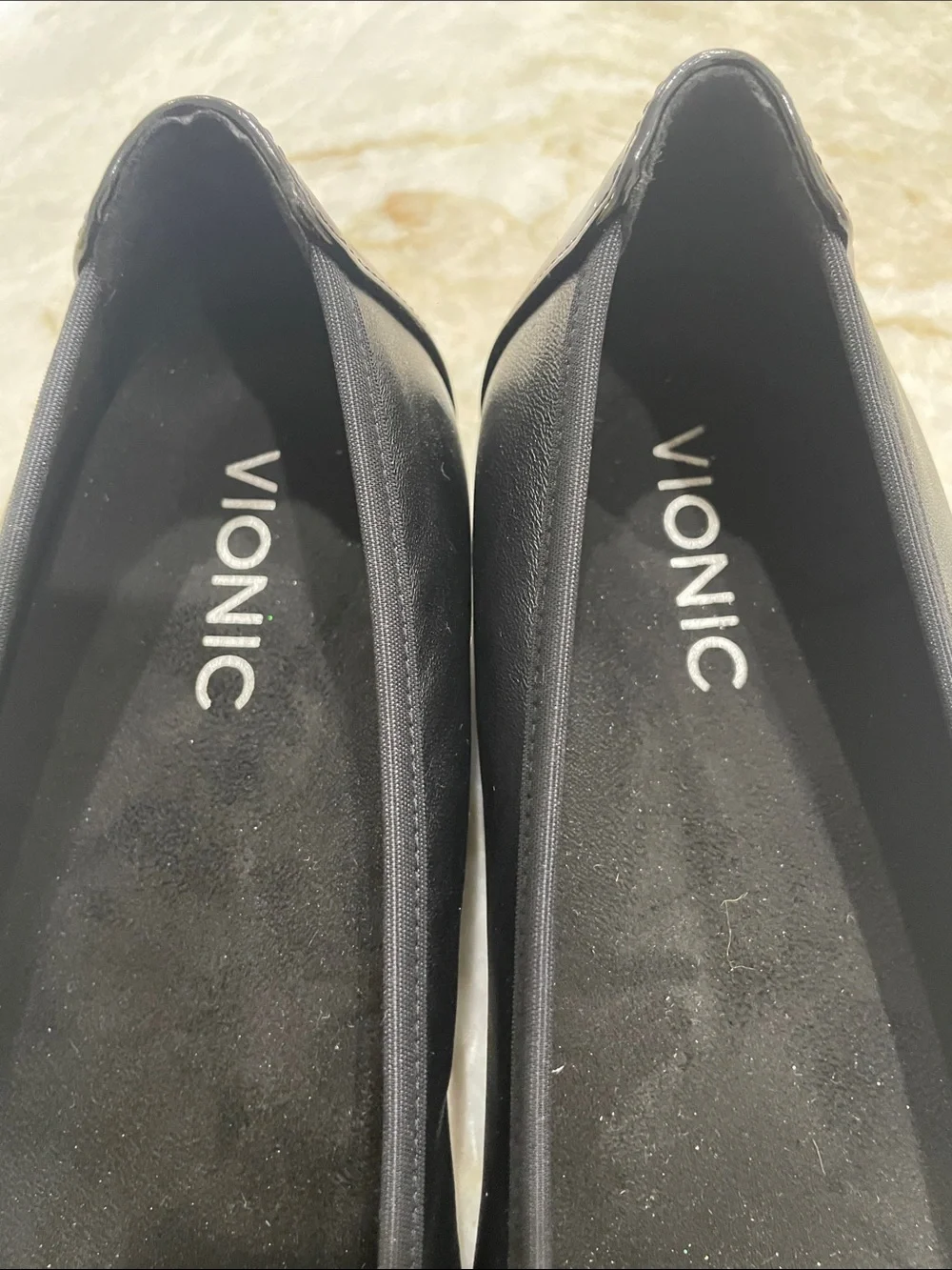 Vionic Minna Ballet Black Patent Toe Flats with Bow